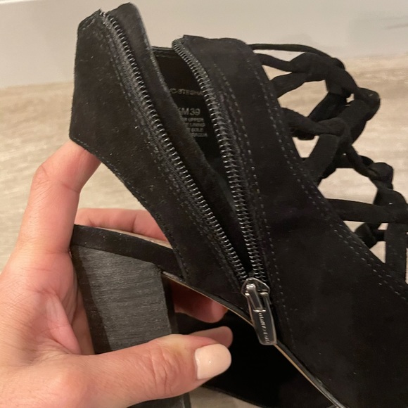 Vince Camuto Stesha Block Sandal - Picture 5 of 16